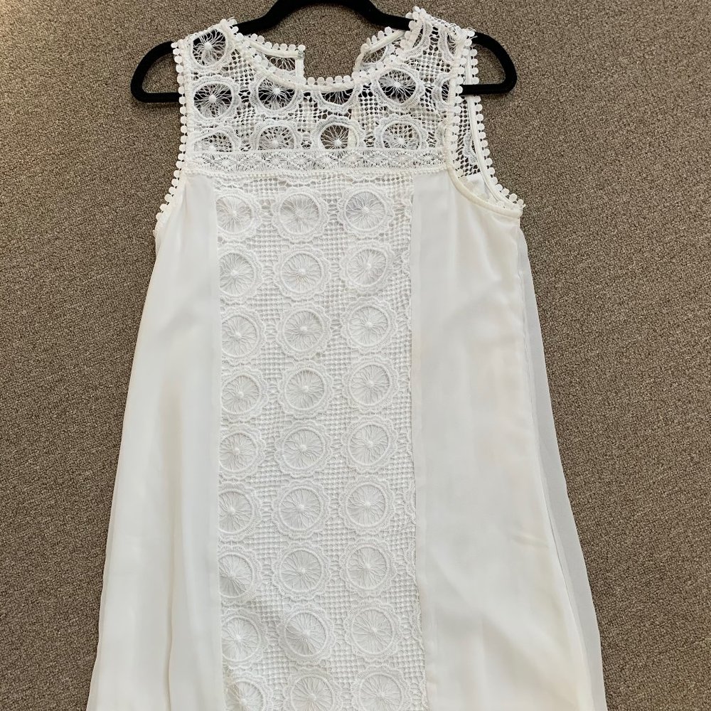 White Lace Dress (Size M)